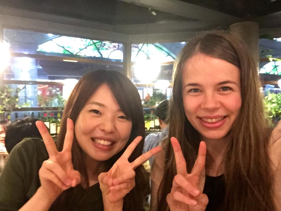 Kozmoz intern Phoebe with student at Family English Schools Kyoto